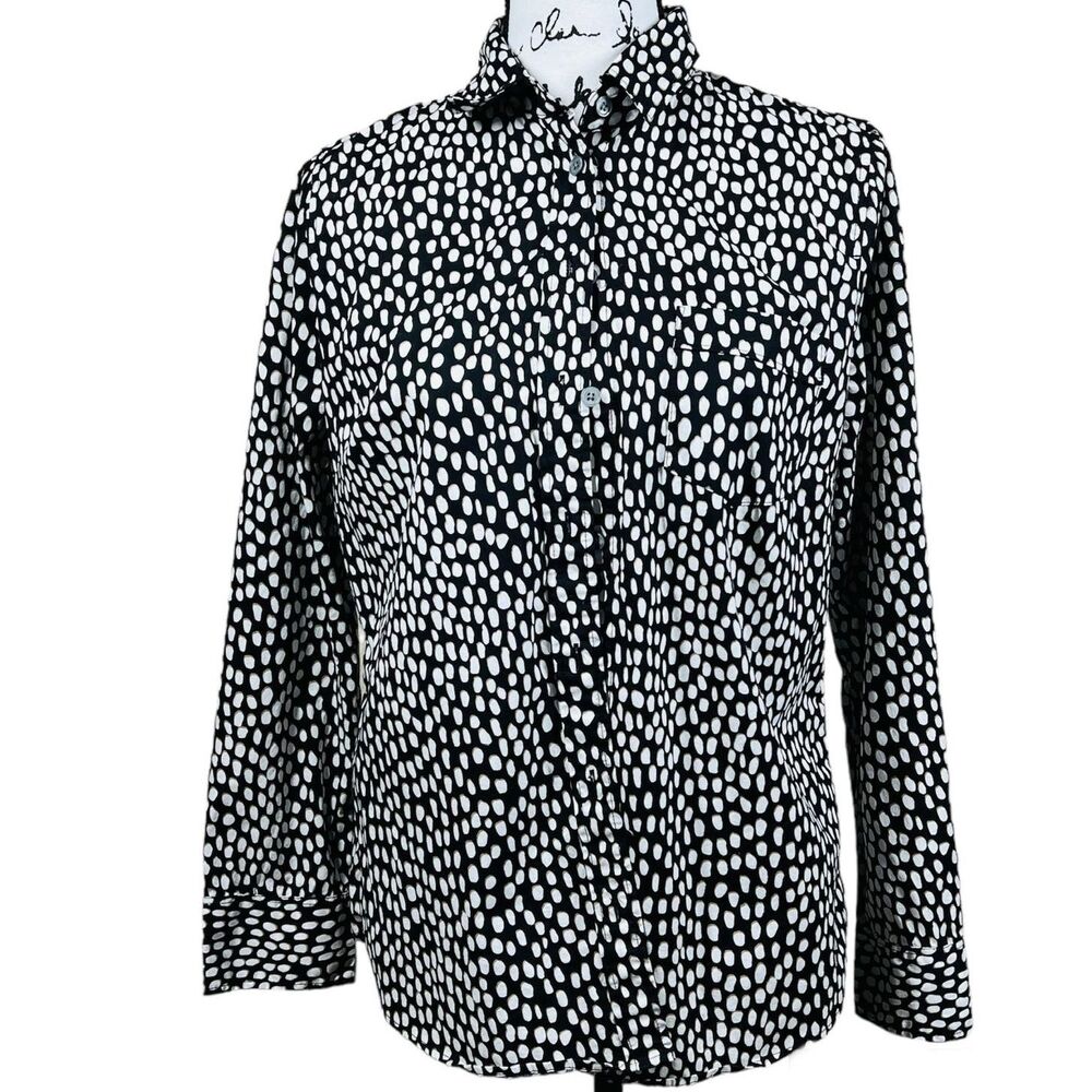 J crew brown shirt Button-up stretch cotton poplin shirt in signature fit size M
